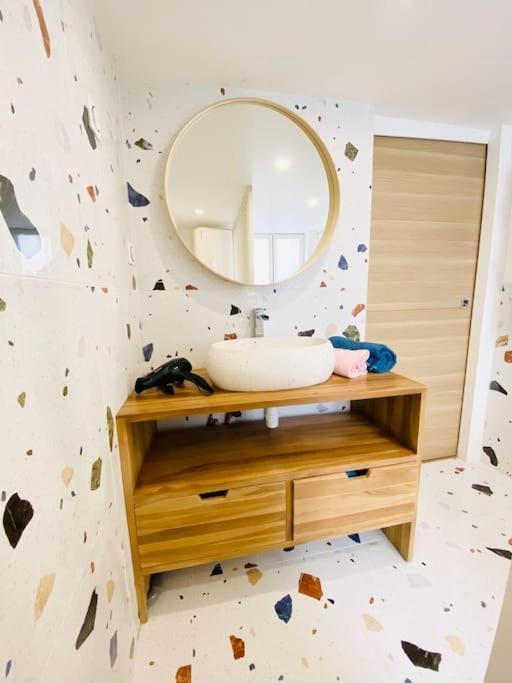 Le Pop Apartment รูออง ภายนอก รูปภาพ